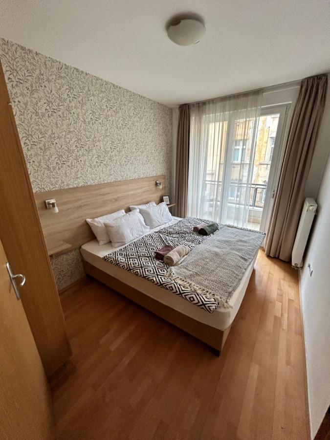 Danube Dwelling Akacfa 26 - Private Indoor Garage Διαμέρισμα Βουδαπέστη Εξωτερικό φωτογραφία