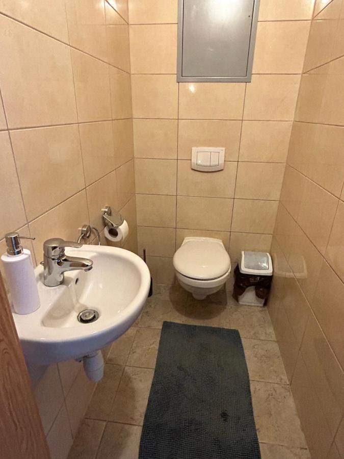 Danube Dwelling Akacfa 26 - Private Indoor Garage Διαμέρισμα Βουδαπέστη Εξωτερικό φωτογραφία